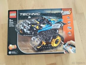 LEGO Technic 42095 Kaskadérské závodní auto