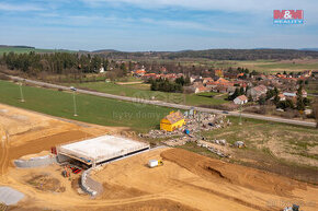 Prodej historické zámecké sýpky s pozemkem, 250 m2, Zalužany - 1