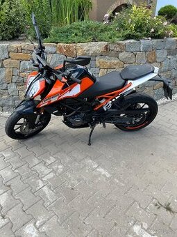 KTM duke 125  abs 2018