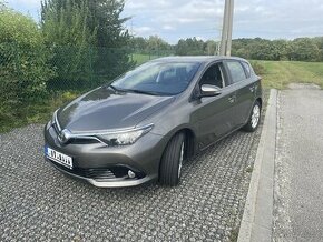 Toyota Auris 1.6 VVTi 97 kW + LPG - 1