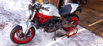 Ducati Monster 821