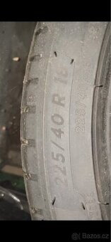 225/40 R18 Y92 michelin XL