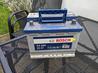 Autobaterie Bosch S4005 540A (EN) 60Ah 12V