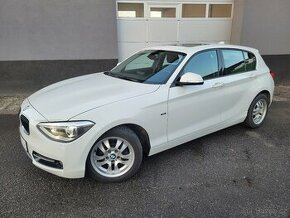 BMW 118i SPORT 100kW, r.14, TOPVÝBAVA-ATRAKTIVNÍ,