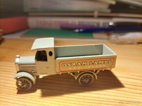 Matchbox yesteryear Y6 AEC LORRY