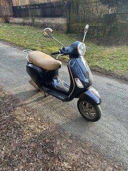 Vespa LX125ie