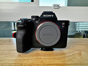 Sony Alpha A7R V tělo