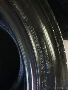 285/40/20 NOVÉ pneu Dunlop 2ks