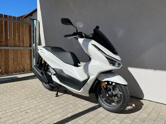 Honda PCX 125 - 1