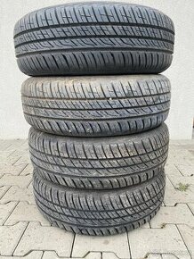 Téměř nové letní pneu 195/65 R15 Barum Brilantis 2