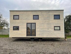 Tiny house o velikosti 11 x 3 metry - 1