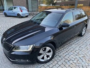 Škoda Superb 2.0TDI 110KW CARPLAY KAMER LED VÝHŘEV