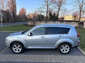 Peugeot 4007 2.2 HDi 115kW 4x4 Najeto 144tis km