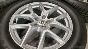 VOLVO XC60: II generace,alu 18', zimní pneu Dunlop