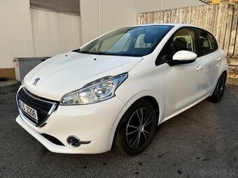 Peugeot 208, 1.0i, 50kW