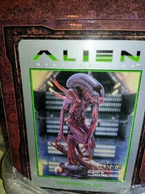 Alien Warrior fewture/sideshow socha - 1