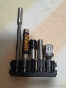 5 nástavců na nástrčné klíče DEWALT