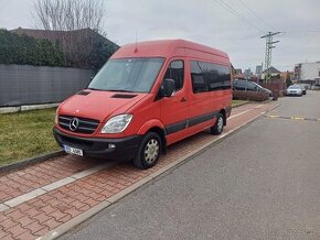 Mercedes sprinter 319 CDI 3.0 V6 9 míst Long