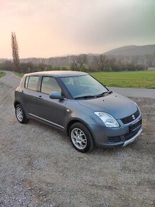 Suzuki Swift 1.3 4x4 - dovoz DE - Nová STK