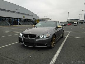 BMW E90 325i 160KW M-paket - 1