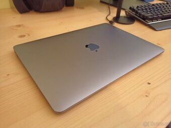 MacBook air i3, 256gb ,13” (2020)