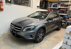 Mercedes-Benz GLA 2016