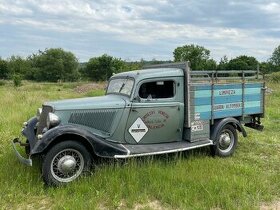 1935 Ford pickup