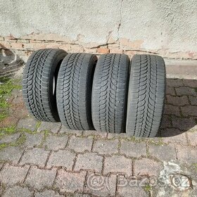 Pneu Bridgestone Blizzak 215/40 R17 zimní