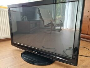 Panasonic Viera 42" + set top box