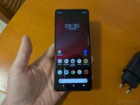 Zachovalá Sony XPERIA 1 III 12GB/256GB Dual Sim