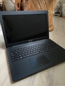 Notebook ASUS X553M