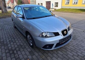 Seat Ibiza 1,4 16V Comfort benzín manuál 63 kw