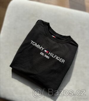 černá tenká mikina/tričko Tommy Hilfiger vel. S - 1