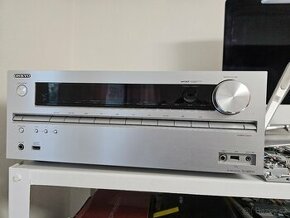 AVR Onkyo TX-NR515