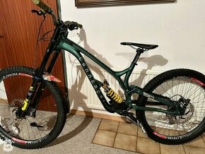 Commencal supreme dh v4 zelený