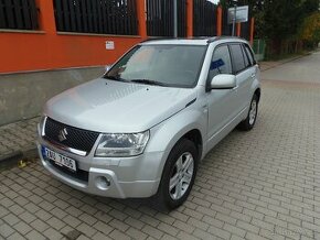 Suzuki Grand Vitara 1.9 DDiS 4x4 kůže klima