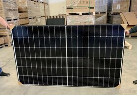 Solární panely Jinko 480 Wp černý rám N-TYPE