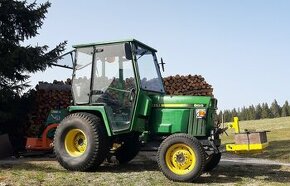 JOHN DEERE 955 4x4 s SPZ / mezikolová sekačka / TOP - 1