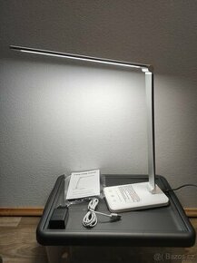 Stolní led lampa s nabíjecím USB portem