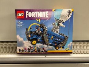 LEGO 77073 Battle Bus (Rezervace) - 1