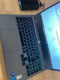 Lenovo LOQ i5 12th. 16gb 1tb ssd Intel Arc a530m 4gb - 1