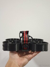 DRON - Cinewhoop iFlight MegaBee V2 + Crossfire upgrade