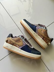 Nike Air Force 1 Low Travis Scott Cactus Jack - 1