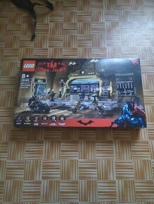 Lego 76183 Batman Batcave The Riddler Face Off