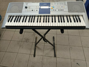 Prodám Klávesy Yamaha, model PSR-E323. - 1