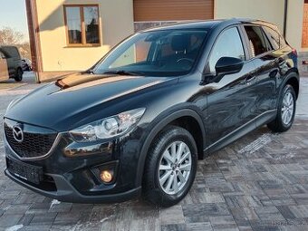 Mazda CX-5 2,0i 118Kw 4x4 r.v.8/2014 najeto 129000Km