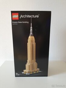 Lego Architecture 21046 - Empire State Building.