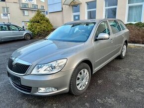 Obrázek k inzerátu: Škoda Octavia 2 Facelift Combi 1.6MPI 75kW TAŽNÉ Senzory