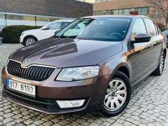 Škoda Octavia 1.6TDI 81KW MANUÁL VÝHŘEV SENZORY