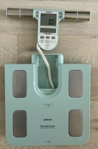lékařská váha s měřením tuku a svalové hmoty OMRON BF-511 - 1